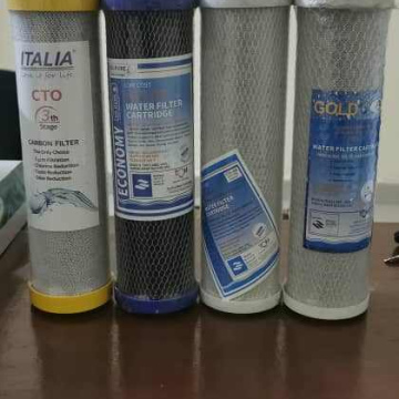 Cartouches pour filtre a eau